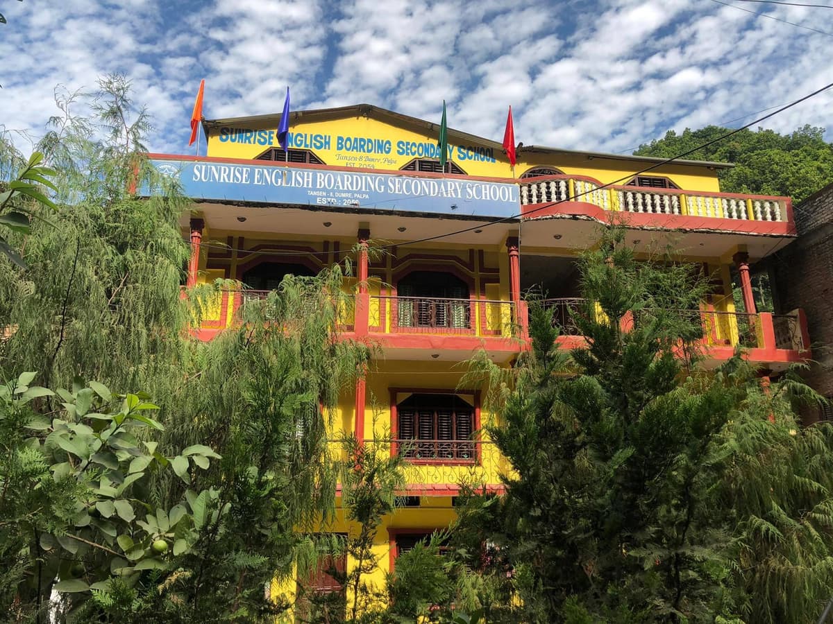 About Makawanpur Sunrise School